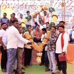 कवर्धा जनपद पंचायत के अंतर्गत ग्राम पंचायत बम्हनी में लोधी समाज के सामुदायिक भवन का भूमि पूजन एवं महतारी सदन का लोकार्पण कार्यक्रम में पहुंचे उप मुख्यमंत्री विजय शर्मा,दी 20 लाख की सौगात.