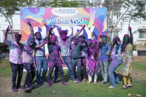 कलिंगा विश्वविद्यालय परिसर में होली मिलन 2026 को अत्यंत उत्साह और भव्य उत्सव के साथ मनाया गया.