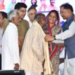 छत्तीसगढ़ में वरिष्ठ नागरिकों के लिए मजबूत सामाजिक सुरक्षा तंत्र…सम्मान, सुरक्षा और आत्मनिर्भरता की दिशा में प्रभावी पहल.